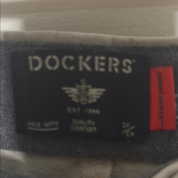 Dockers Men's Tan Chino Pants - Picture 5 of 11